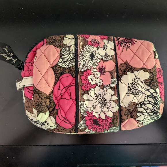 Vera Bradley Makeup Bag - Picture 2 of 6